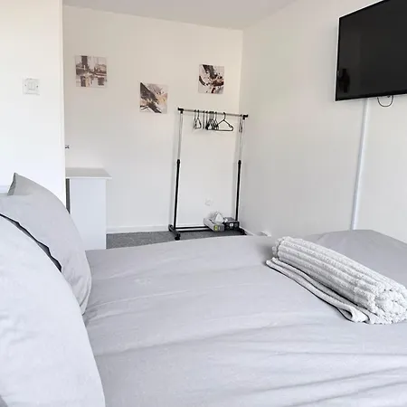 Homestay Affordable Single Ls16 Near *