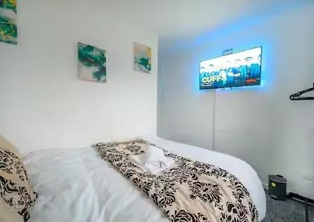 Homestay Affordable Single Ls16 Near *