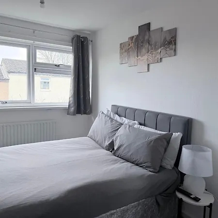 Affordable Single Ls16 Near * Leeds (West Yorkshire)
