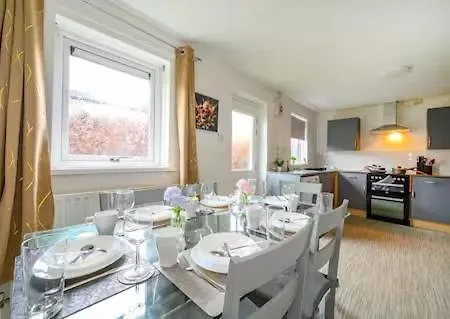 Homestay Affordable Single Ls16 Near